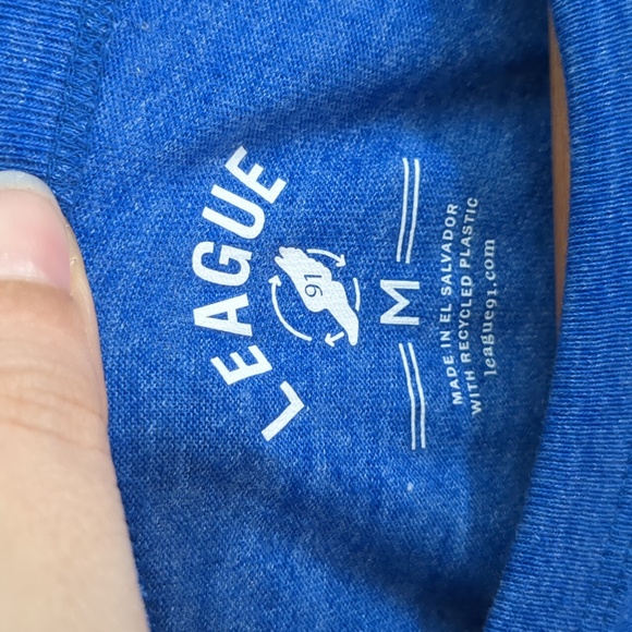 NWT Kennedy Space Center Men's Graphic Short Sleeve TShirt Blue Surf Logo Size M - Picture 5 of 11